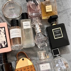決まりました?香水まとめ売り！