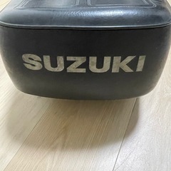 gn125純正シートの画像