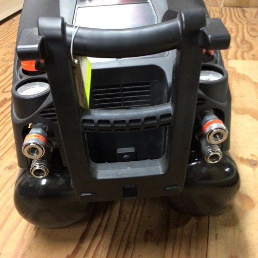MAX スーパーエアコンプレッサ AK-HH1270E3