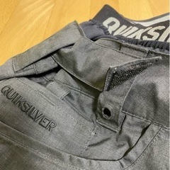 QUIKSILVER スキーウェア サイズS グレー　ブラック