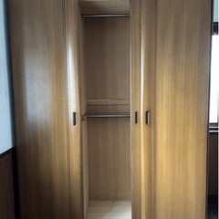 今週土引取り可能なら方は8000円にお値下げ！最終値下美品｜収納 木製クローゼット 鏡面扉付き　ワードローブ大容量洋服収納キャビネットクローゼット　収納家具の画像