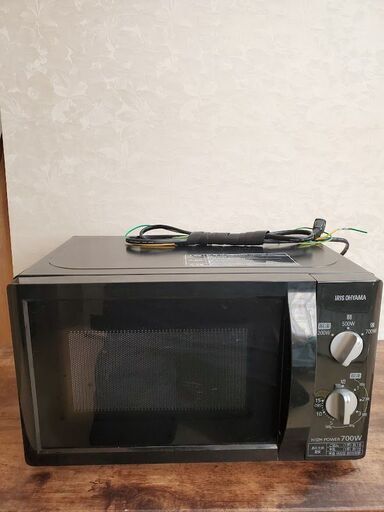 美品　2022年製　IRIS OHYAMA 電子レンジ PMB-T176-5-B　近場配達　可