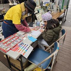 🎨水彩画の無料ワークショップ🖍チャリティバザーも有ります😺