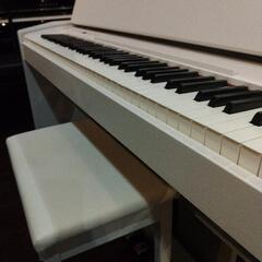 Roland電子ピアノの画像