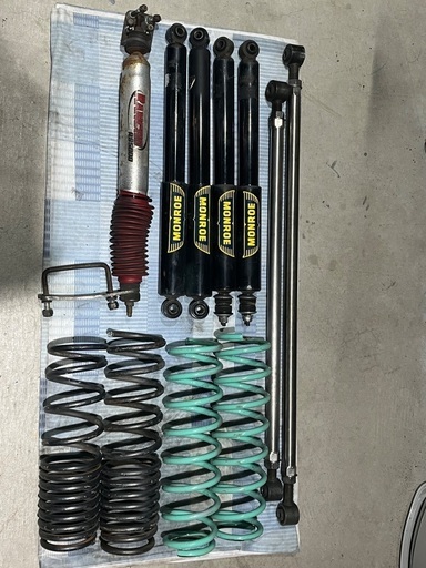 jb23 jm23　2.5インチ　リフトアップ キット　中古　ジャンク JB23W ジムニー 2.5インチ リフトアップキット 1台分セット Ver,1