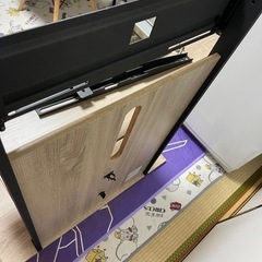 テレビスタンドの画像