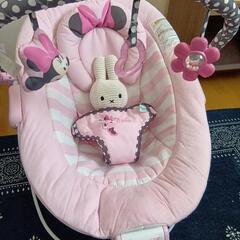 ミニーバウンサー音楽と振動で赤ちゃんぐっすりの画像
