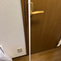 伸縮式つっぱり棒115-190cm