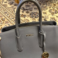 FURLA ハンドバッグの画像