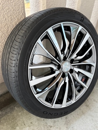 50プリウス　レグノ　215/45/17