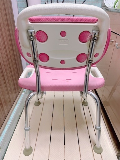 【お値下7500円▶︎6540】やわらか シャワーチェア　ワイド　介護用　Richel リッチェル お風呂 椅子 ピンク