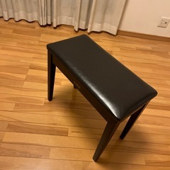 (取引中)
ヤマハ　ピアノの椅子