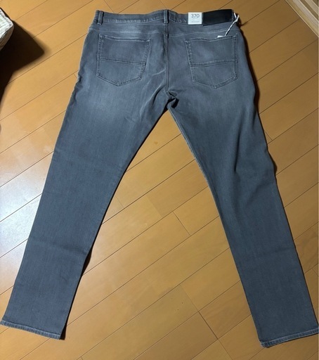 【新品未使用】トラサルディ(TRUSSARDI)ジーンズ グレー サイズ40(XL)