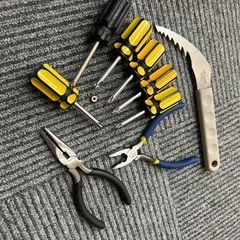 工具　ドライバー　ペンチ　ノコ　