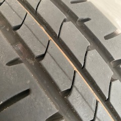 【ブリヂストン】ノーマルタイヤ145/80 R13 75の画像