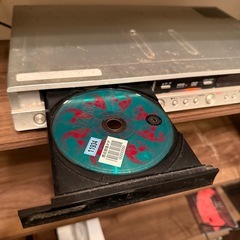DVDプライヤーの画像