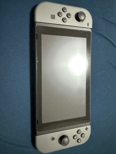 Switch本体+カセット３つ