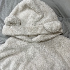 GU  ジーユー クマ パジャマ モコモコ 上下セット  ルームウェア 冬 パーカー フード 熊 S 防寒 部屋着の画像