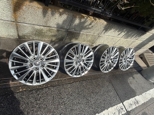 アルファード30系 純正ホイール