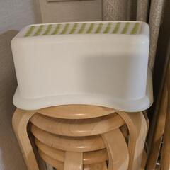 IKEAの子供用昇降台の画像
