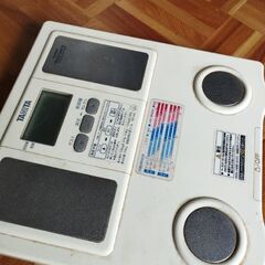 タニタ体組成計　体重計　