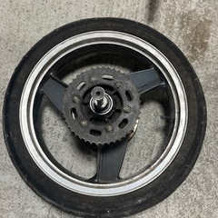 ZRX400リアホイール