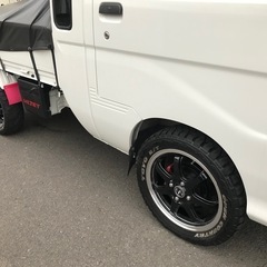 15インチ　アルミホイール　迫力あるタイヤ　オープンカントリーの画像