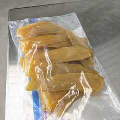 【ねっとり甘い干し芋】たっぷり干し芋1袋約200g　オープンに向けた試作品を特別価格でお届け！国産紅はるかの画像