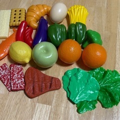 おままごと(野菜、果物など)