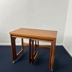 A.H McINTOSH ネストテーブルの画像