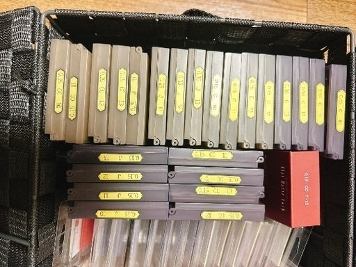 値下げ！ほぼ新品⭐︎ 仕入れ価格193644円分！D+マスターグルーとまつ毛エクステセット