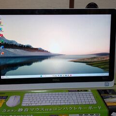 🎏一体型PC🌟大画面21.5ｲﾝﾁ🌟DELL🌟Inspiron22🌟白美品🌟タッチパネル🌟Win11🌟Office2021🌟すぐに使えるSETの画像
