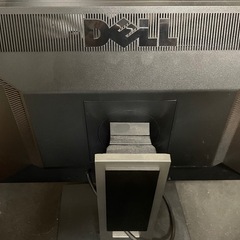 【5/2.3引取で2000円OFF】DELL モニターの画像