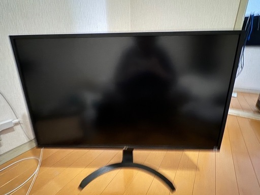 受け渡し者決定！モニター　LG 32インチ 4K 32UD60箱付き