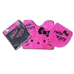 【お取引中】キティちゃん♡トイレマット、カバーセット