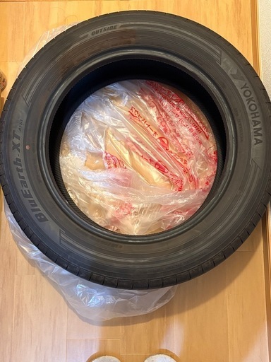ヨコハマタイヤ　225/60R18 100H