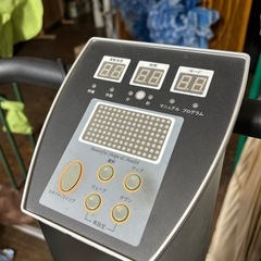 トレーニングマシンの画像