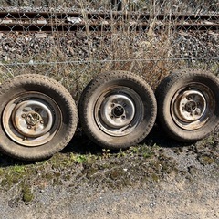 b110サニー スチールホイール 当時物タイヤの画像