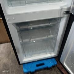A255 送料設置無料  アイリス　新生活　冷蔵庫　132L   23年の画像