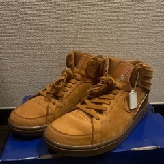 Supreme × Nike Zoom Air 94 Hi 