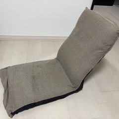 500円→300円に値下げしました！！　ニトリ座椅子の画像