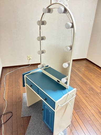 ドレッサー