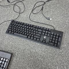 パソコン キーボード 3つ セットの画像