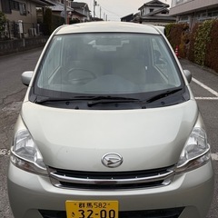 ダイハツ　ムーヴ　2011