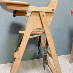 ベビー　キッズ　ハイチェア　２つセット