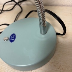 卓上ライトの画像