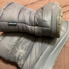 ノースフェイス23センチの画像