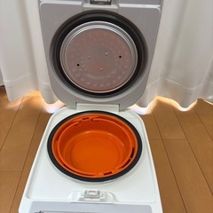 タイガー　炊飯器（3号炊き）の画像