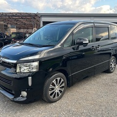 【希少】ダブルサンルーフ付　トヨタヴォクシー　平成19年式　走行...