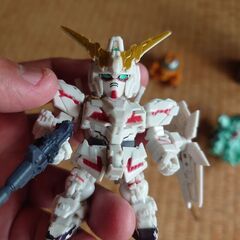 ガンダムMicrowars4体セットの画像